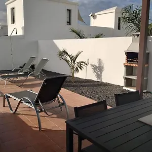  Villa Modern In Playa Blanca With Private Pool